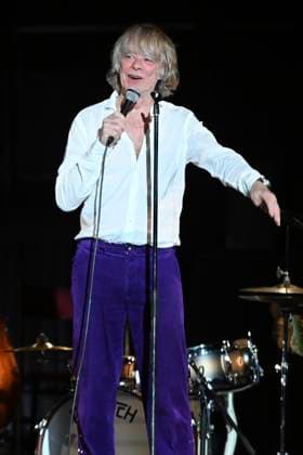 Helge Schneider live bei einem Konzert seiner Ein Mann und seine Musik -Tour im Kuppelsaal. Hannover, 05.11.2025