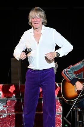 Helge Schneider live bei einem Konzert seiner Ein Mann und seine Musik -Tour im Kuppelsaal. Hannover, 05.11.2025