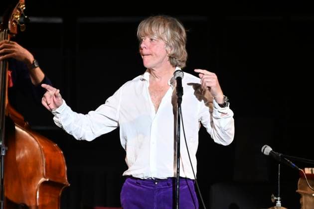 Helge Schneider live bei einem Konzert seiner Ein Mann und seine Musik -Tour im Kuppelsaal. Hannover, 05.11.2025