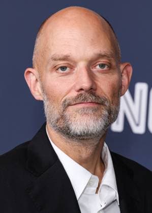 Los Angeles Premiere Of Neon s Sentimental Value Norwegian film director and screenwriter Eskil Vogt arrives at the Los Angeles Premiere Of Neon s Sentimental Value held at the DGA Theater Complex at The Directors Guild of America in Los Angeles, California, United States. DGA Theater Complex at The Directors Guild of America, Los Angeles, California, USA California United States  Copyright: xImagexPressxAgencyx originalFilename: collin-losangel251106_npzSi.jpg