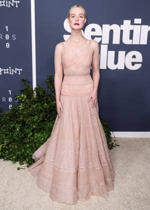 Los Angeles Premiere Of Neon s Sentimental Value American actress and singer Elle Fanning wearing a Fendi Couture dress and Cartier jewelry arrives at the Los Angeles Premiere Of Neon s Sentimental Value held at the DGA Theater Complex at The Directors Guild of America in Los Angeles, California, United States. DGA Theater Complex at The Directors Guild of America, Los Angeles, California, USA California United States  Copyright: xImagexPressxAgencyx originalFilename: collin-losangel251106_npDFb.jpg