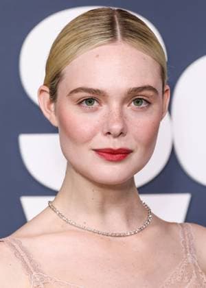 Los Angeles Premiere Of Neon s Sentimental Value American actress and singer Elle Fanning wearing a Fendi Couture dress and Cartier jewelry arrives at the Los Angeles Premiere Of Neon s Sentimental Value held at the DGA Theater Complex at The Directors Guild of America in Los Angeles, California, United States. DGA Theater Complex at The Directors Guild of America, Los Angeles, California, USA California United States  Copyright: xImagexPressxAgencyx originalFilename: collin-losangel251106_nprr9.jpg