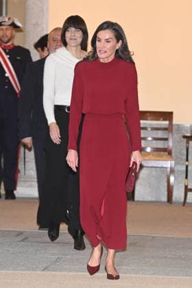 Queen Letizia presides over the National Innovation and Design Awards 2024 and 2025 Queen Letizia and the Minister of Science, Innovation and Universities, Diana Morant, arrive at the presentation of the National Innovation and Design Awards 2024 and 2025, on November 6, 2025, in Madrid Spain These awards distinguish those individuals and entities that have made innovation an indispensable element in the development of their professional strategy and business growth INNOVATION AWARDS QUEEN LETIZIA ACTO 06 NOVEMBER 2025 José Madrid Madrid Madrid Spain  Copyright: xJosÃ xOlivax 7080209