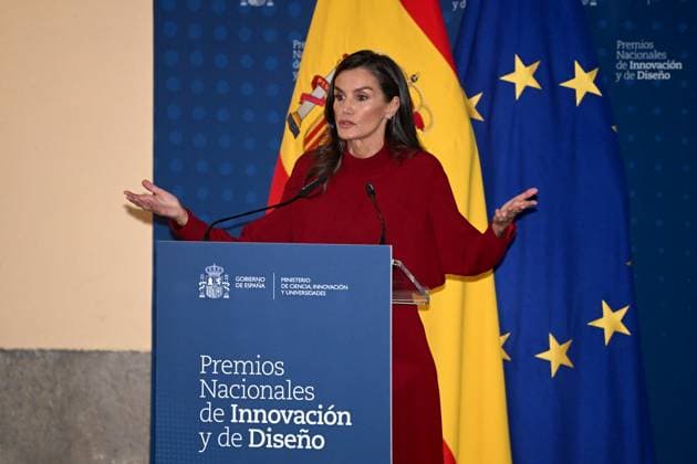Queen Letizia presides over the National Innovation and Design Awards 2024 and 2025 Queen Letizia presides over the presentation of the National Innovation and Design Awards 2024 and 2025, on November 6, 2025, in Madrid Spain These awards distinguish those individuals and entities that have made innovation an indispensable element in the development of their professional strategy and business growth INNOVATION AWARDS QUEEN LETIZIA ACT NOVEMBER 6, 2025 José Madrid Madrid Madrid Spain  Copyright: xJosÃ xOlivax 7080218