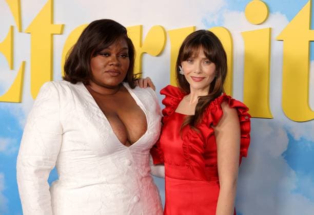 Da Vine Joy Randolph and Elizabeth Olsen attend the Los Angeles Special Screening of A24 s Eternity at the AMC Century City 15 in Los Angeles, CA on Wednesday, November 5, 2025. Storyline: In an afterlife where souls have one week to decide where to spend eternity, Joan is faced with the impossible choice between the man she spent her life with and her first love, who died young and has waited decades for her to arrive.  LAP20251105856 GREGxGRUDT