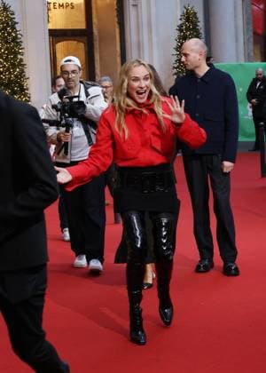German actress and model Diane Kruger godmother inaugurates the launch of Christmas windows with New York colors at Printemps Haussmann from November 6, 2025 to January 4, 2026 in the 9th arrondissement of Paris, France, on November 6, 2025 Denis Guignebourg Bestimage Diane Kruger during the Le Printemps Launch of Christmas Windows Animations And Lights at Le Printemps, in Paris, France, on November 6, 2025 Paris France  Copyright: xDenisxGuignebourgx xBestimagexDenisxGuignebourgx xBestimagex