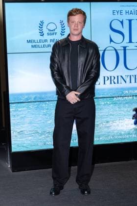 Six Jours Ce Printemps-La Premiere - Paris AJ Jules Waringo attending the Six Jours Ce Printemps-La (Printemps La) Premiere at the UGC Cine Cite Les Halles in Paris, France on November 6, 2025. Photo by Alexis Jumeau ABACAPRESS.COM Paris France  Copyright: xJumeauxAlexis ABACAx