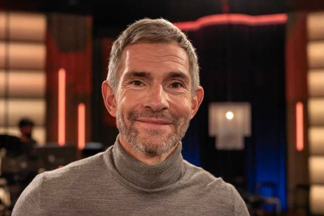 Kölner Treff am 06. November 2025. Im Bild der Gastgeber der Talkshow Micky Beisenherz. Beide befragen ihre Gäste auf ihre eigene Art auf beiden Seiten. Köln Nordrhein-Westfalen Deutschland