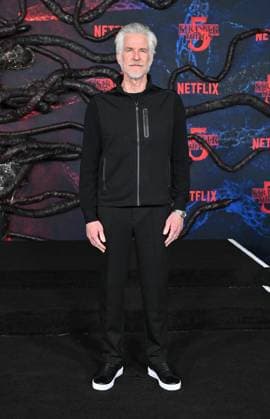 ˜Stranger Things 5™ World Premiere Matthew Modine arriving to Stranger Things 5™ world premiere held at the TCL Chinese Theatre on November 6, 2025 in Hollywood, Ca. Hollywood TCL Chinese Theatre California USA Copyright: xLisaxOConnor xAFF-USA.COMx