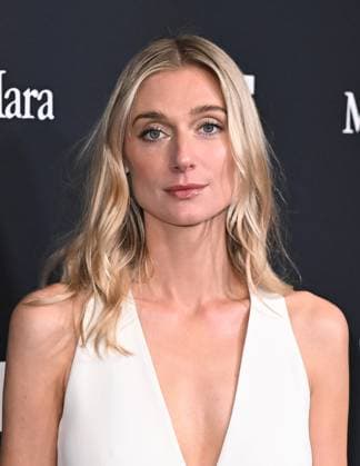 2025 WIF Honors Elizabeth Debicki arriving to the 2025 WIF Honors held at the Beverly Hilton Hotel on November 6, 2025 in Beverly Hills, Ca. Beverly Hills Beverly Hilton Hotel California USA Copyright: xStarbuck AFF-USA.COMx