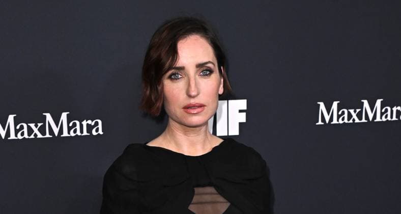 2025 WIF Honors Zoe Lister-Jones arriving to the 2025 WIF Honors held at the Beverly Hilton Hotel on November 6, 2025 in Beverly Hills, Ca. Beverly Hills Beverly Hilton Hotel California USA Copyright: xStarbuck AFF-USA.COMx