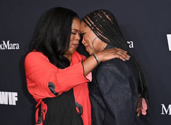 2025 WIF Honors Regina King and Reina King arriving to the 2025 WIF Honors held at the Beverly Hilton Hotel on November 6, 2025 in Beverly Hills, Ca. Beverly Hills Beverly Hilton Hotel California USA Copyright: xStarbuck AFF-USA.COMx