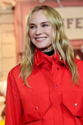 Inauguration des Vitrines animus et des illuminations de Noel 2024 du Printemps Launch of the Christmas windows animations and lights at Le Printemps Diane Kruger 450435 2000 01 01 Paris France  Copyright: xSebastienxFremontx xStarfacex STAR_450435_021