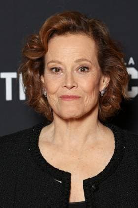 Sigourney Weaver Retrospective at la cinematheque Retrospective Sigourney Weaver à la Cinematheque Sigourney Weaver 450438 2025 11 06 France Weaver, Sigourney  Copyright: xSebastienxFremontx xStarfacex STAR_450438_005