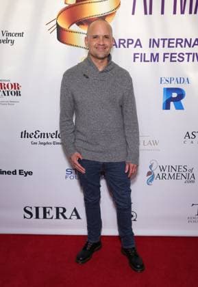06 November 2025 - Hollywood, California - Devin McGee. the Arpa International Film Festival premiere of Ã’Deadly Vows.O held at TLC Chinese Theater. Hollywood USA - ZUMAa123 20251106_zaa_a123_121 Copyright: xADx