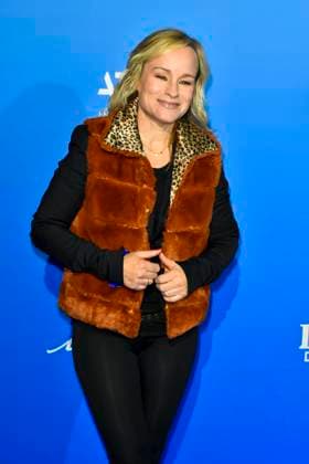 abb MtsDoubtfire- Dorkas Kiefer Schauspielerin zu Gast auf dem blauen Teppich bei der Premiere Mrs.Doubtfire Der Neue Musical Hit im Capitol Theater am 06.11.2025 in Duesseldorf NRW Deutschland