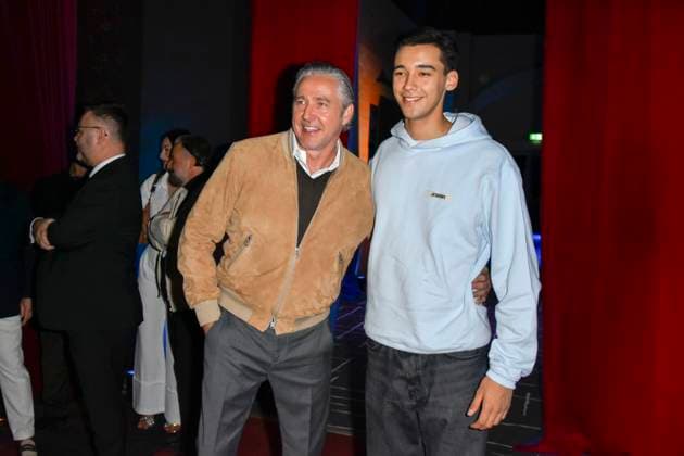 abb MtsDoubtfire- San Diego mit Vater Franjo Pooth Sohn zu Gast auf der Party zu der Premiere Mrs.Doubtfire Der Neue Musical Hit im Capitol Theater am 06.11.2025 in Duesseldorf NRW Deutschland