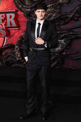 Los Angeles Premiere Of Netflix s Stranger Things Season 5 HOLLYWOOD, LOS ANGELES, CALIFORNIA, USA - NOVEMBER 06: Noah Schnapp wearing Balmain and a Hublot timepiece arrives at the Los Angeles Premiere Of Netflix s Stranger Things Season 5 held at the TCL Chinese Theatre IMAX on November 6, 2025 in Hollywood, Los Angeles, California, United States., Credit:Xavier Collin Avalon United States, California, Hollywood, TCL Chinese Theatre IMAX Copyright: xXavierxCollinx xAvalonx 1050961668