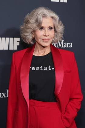 Women in Film - WIF Honors 2025 Jane Fonda, wearing Max Mara, attends the 2025 WIF Honors Presented By Max Mara at the Beverly Hilton on November 06, 2025 in Los Angeles, California. Beverly Hills The Beverly Hilton CA USA Copyright: xCraSH imageSPACEx