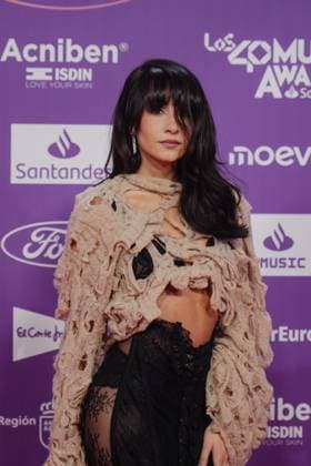 Photocall of Los40 Music Awards Santander 2025 in Valencia Singer Aitana during the photocall prior to the Los40 Music Awards Santander 2025, at the Roig Arena, on November 7, 2025, in Valencia, Comunidad Valenciana Spain This edition marks the 20th anniversary of the awards, considered one of the most important music events in Spain and internationally 07 NOVEMBER 2025 MUSIC FAMOUS SINGERS LOS 40 POSED PHOTOCALL Valencia Comunidad Valenciana Valencia Comunidad Valenciana Spain  Copyright: xJorgexGilx 7084293