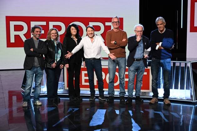 Rome, Italy: Rome: Rai Studios, Via Teulada. Report broadcast. In the photo: Sigfrido Ranucci and staff. Rome Italy  - ZUMAp169 20251107_zea_p169_510 Copyright: xMaurizioxD Avanzox
