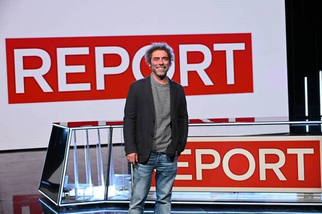 Rome, Italy: Rome: Rai Studios, Via Teulada. Report broadcast. In the photo: Luca Bertazzoni Rome Italy  - ZUMAp169 20251107_zea_p169_523 Copyright: xMaurizioxD Avanzox