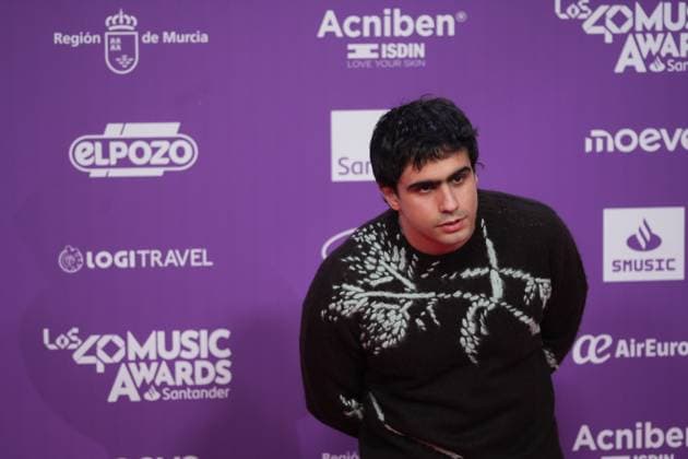 Photocall of Los40 Music Awards Santander 2025 in Valencia Singer Diego Ibánez, from the group Carolina Durante, during the photocall prior to the Los40 Music Awards Santander 2025, at the Roig Arena, on November 7, 2025, in Valencia, Comunidad Valenciana Spain This edition marks the 20th anniversary of the awards, considered one of the most important music events in Spain and internationally 07 NOVEMBER 2025 MUSIC FAMOUSES SINGERS LOS 40 POSED PHOTOCALL Valencia Comunidad Valenciana Valencia Comunidad Valenciana Spain  Copyright: xJorgexGilx 7084308
