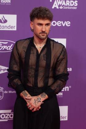 Photocall of Los40 Music Awards Santander 2025 in Valencia Singer Dani Fernández during the photocall prior to the Los40 Music Awards Santander 2025, at the Roig Arena, on November 7, 2025, in Valencia, Comunidad Valenciana Spain This edition marks the 20th anniversary of the awards, considered one of the most important music events in Spain and internationally 07 NOVEMBER 2025 MUSIC FAMOUS SINGERS LOS 40 POSED PHOTOCALL Valencia Comunidad Valenciana Valencia Comunidad Valenciana Spain  Copyright: xJorgexGilx 7084446