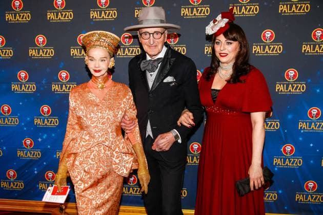 Gala-Premiere 2025 der Palazzo Dinner Show im Spiegelpalast in Berlin Berlin, 7.11.2025 Britt Kanja, Davila Federico und Günther Krabbenhöft bei der Gala-Premiere 2025 der Palazzo Dinner Show im Spiegelpalast in Berlin Berlin Copyright: xMatthiasxGränzdörferx