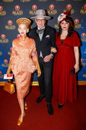 Gala-Premiere 2025 der Palazzo Dinner Show im Spiegelpalast in Berlin Berlin, 7.11.2025 Britt Kanja, Davila Federico und Günther Krabbenhöft bei der Gala-Premiere 2025 der Palazzo Dinner Show im Spiegelpalast in Berlin Berlin Copyright: xMatthiasxGränzdörferx