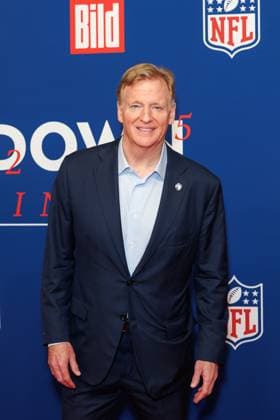 Empfang - BILD NFL TOUCHDOWN BERLIN - Roger Goodell beim BILD TOUCHDOWN BERLIN National Football League - Empfang, anlässlich des ersten regulären Saisonspiels der NFL Teams Indianapolis Colts vs. Atlanta Falcons am 07.11.2025 im Axel-Springer-Hochhaus in Berlin. Copyright: xEventpressxKochanx