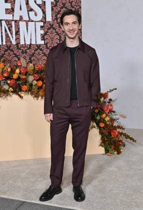 ˜The Beast In Me™ FYC Event Daniel Pearle arriving to ˜The Beast In Me™ FYC event held at the Netflix Tudum Theater on November 7, 2025 in Hollywood, Ca. Hollywood Netflix Tudum Theater California USA Copyright: xLISAxOConnor xAFF-USA.COMx