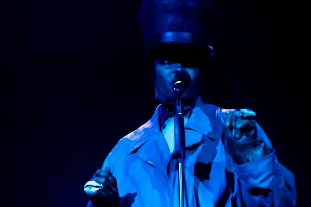 Erykah Badu In Concert Erykah Badu performs live in concert at Alcatraz in Milano, Italy, on November 7, 2025. Milano Milano Italy  Copyright: xMairoxCinquettix originalFilename: cinquetti-erykahba251108_nplaA.jpg