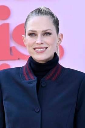 Erin Foster beim FYC Event zur Netflix-Serie Nobody Wants This im Netflix Tudum Theater. Los Angeles, 07.11.2025
