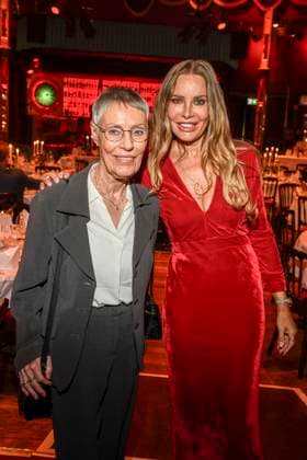 abb Palazzo- Ulla Konnertz (Mutter) und Xenia Seeberg tochter zu Gast bei der Gala Premiere von Kolja Kleeberg und Hans-Peter Wodarz 17. Dinner Show Unikate im PALAZZO-Spiegelpalast am 07.11.2025 in Berlin Berlin Deutschland