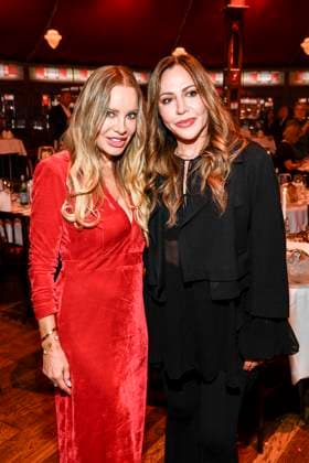 abb Palazzo- Xenia Seeberg und Simone Thomalla zu Gast bei der Gala Premiere von Kolja Kleeberg und Hans-Peter Wodarz 17. Dinner Show Unikate im PALAZZO-Spiegelpalast am 07.11.2025 in Berlin Berlin Deutschland