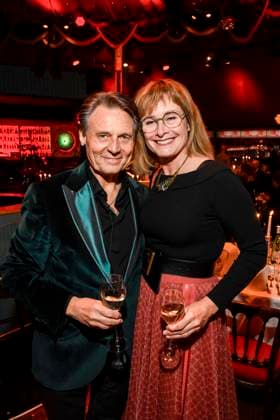 abb Palazzo- Wolfgang Bahro und Barbara Bahro zu Gast bei der Gala Premiere von Kolja Kleeberg und Hans-Peter Wodarz 17. Dinner Show Unikate im PALAZZO-Spiegelpalast am 07.11.2025 in Berlin Berlin Deutschland