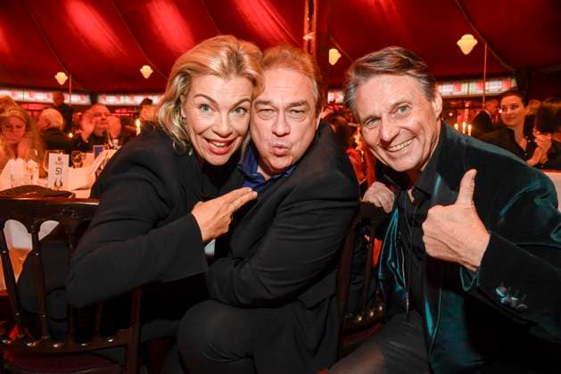 abb Palazzo- Connie Kalkofe, Oliver Kalkofe und Wolfgang Bahro zu Gast bei der Gala Premiere von Kolja Kleeberg und Hans-Peter Wodarz 17. Dinner Show Unikate im PALAZZO-Spiegelpalast am 07.11.2025 in Berlin Berlin Deutschland