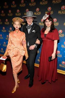 abb Palazzo- Britt Kanja, Guenther Krabbenhoeft und Natascha Warkulat zu Gast bei der Gala Premiere von Kolja Kleeberg und Hans-Peter Wodarz 17. Dinner Show Unikate im PALAZZO-Spiegelpalast am 07.11.2025 in Berlin Berlin Deutschland