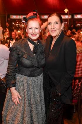 abb Palazzo- Enie van de Meiklokjes und Katy Karrenbauer zu Gast bei der Gala Premiere von Kolja Kleeberg und Hans-Peter Wodarz 17. Dinner Show Unikate im PALAZZO-Spiegelpalast am 07.11.2025 in Berlin Berlin Deutschland