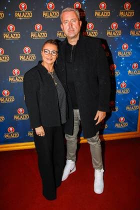 Gala-Premiere 2025 der Palazzo Dinner Show im Spiegelpalast in Berlin Berlin, 7.11.2025 Alida Kurras, und Sascha Schlichtebei der Gala-Premiere 2025 der Palazzo Dinner Show im Spiegelpalast in Berlin Berlin Copyright: xMatthiasxGränzdörferx
