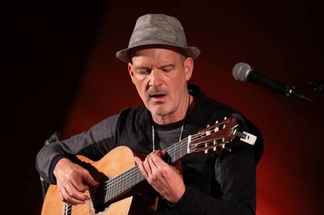 Wolfgang Muthspiel performs in Madrid, Spain - 08 Nov 2025 Austrian jazz guitarist Wolfgang Muthspiel performs during the JAZZMADRID concert at the Fernanda Gómez Theatre in Madrid. Madrid Spain Copyright: xAtilanoxGarciax xSOPAxImagesx FOTO55116