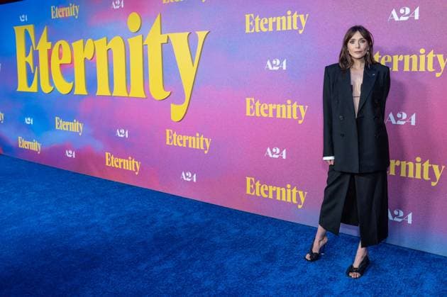 November 8, 2025, Bronx, New York, USA: Elizabeth Olsen wearing dress by Givenchy attends Eternity premiere at Regal Union Square in New York, NY on November 8, 2025. Bronx USA - ZUMAr339 20251108_znp_r339_024 Copyright: xLevxRadinx