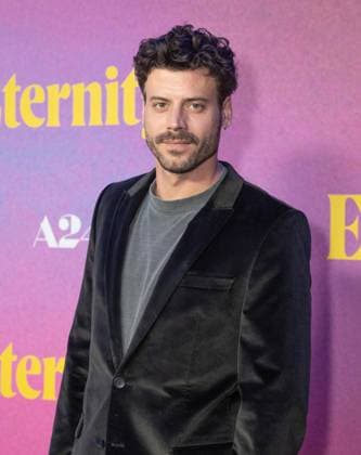 November 8, 2025, Bronx, New York, USA: Francois Arnaud attends Eternity premiere at Regal Union Square in New York, NY on November 8, 2025. Bronx USA - ZUMAr339 20251108_znp_r339_048 Copyright: xLevxRadinx