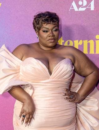 November 8, 2025, Bronx, New York, USA: Da Vine Joy Randolph attends Eternity premiere at Regal Union Square in New York, NY on November 8, 2025. Bronx USA - ZUMAr339 20251108_znp_r339_074 Copyright: xLevxRadinx