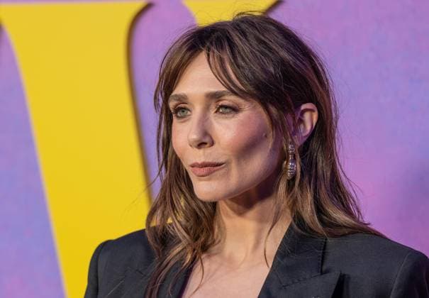 November 8, 2025, Bronx, New York, USA: Elizabeth Olsen wearing dress by Givenchy attends Eternity premiere at Regal Union Square in New York, NY on November 8, 2025. Bronx USA - ZUMAr339 20251108_znp_r339_079 Copyright: xLevxRadinx