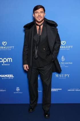 The Global Gift Gala at Four Seasons Hotel George V in Paris Gala Global Gift a l hotel Four Seasons George V a Paris Vincent Niclo 450500 2025 11 08 Paris France  Copyright: xSebastienxFremontx xStarfacex STAR_450500_010