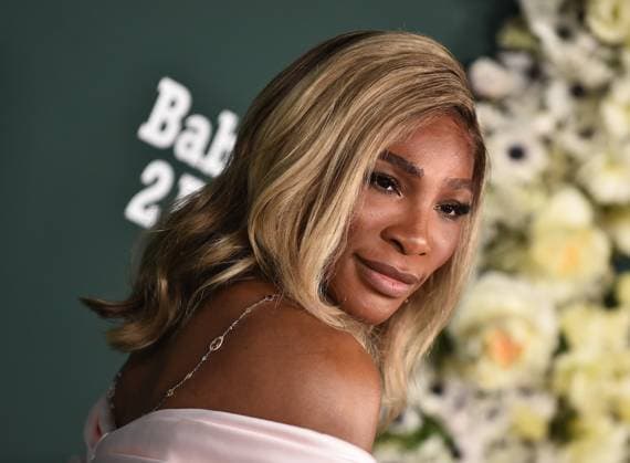 2025 Baby2Baby Gala Serena Williams arriving to the 2025 Baby2Baby Gala presented by Paul Mitchell at the Pacific Design Center on November 8, 2025 in West Hollywood, Ca. West Hollywood Pacific Design Center California USA Copyright: xLISAxOConnor xAFF-USA.COMx