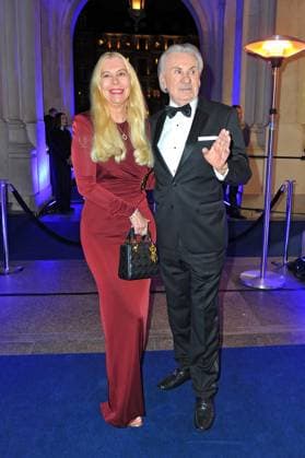 43. Deutscher Sportpresseball 2025. Willi und Heidi Weber anläßlich des 43. Deutschen Sportpresseballs am 08.11.2025 in der Alten Oper Frankfurt Main. 20251108MWI094429