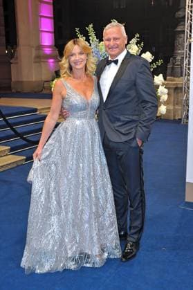 43. Deutscher Sportpresseball 2025. Stefan Blocher und Anna Posch anläßlich des 43. Deutschen Sportpresseballs am 08.11.2025 in der Alten Oper Frankfurt Main. 20251108MWI094324